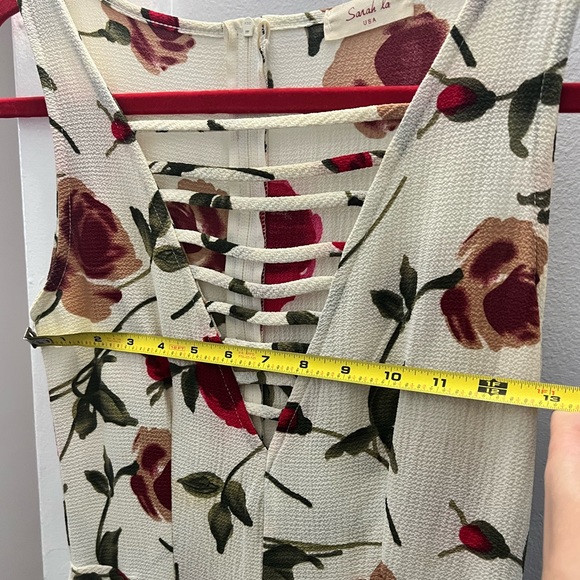 Floral Romper - Picture 12 of 15